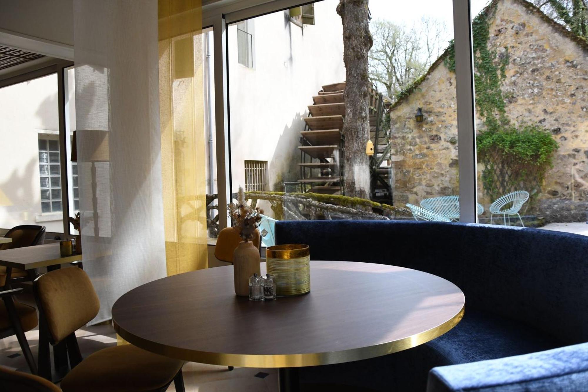 Le Moulin Des Ruats Hotel Avallon Bagian luar foto