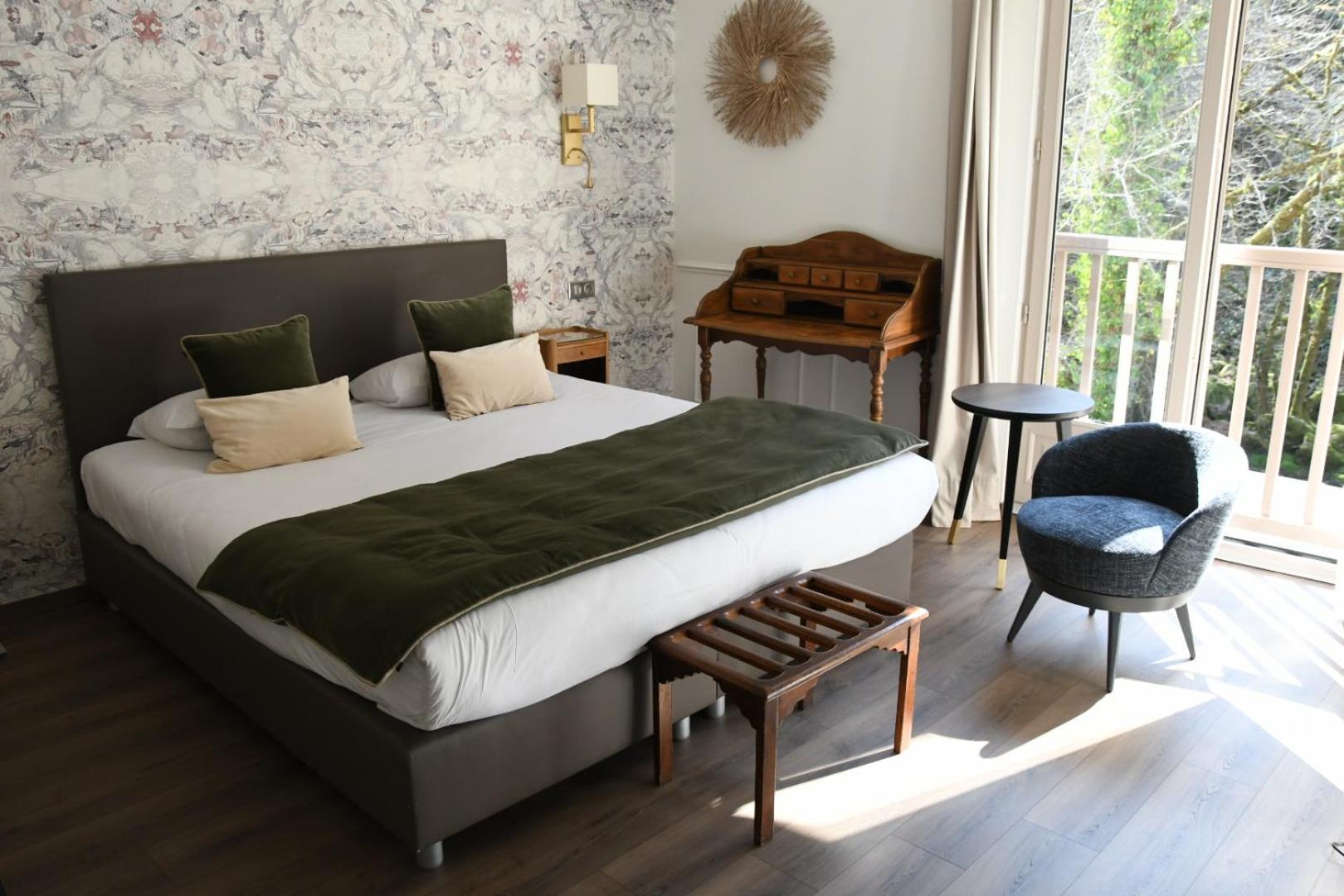 Le Moulin Des Ruats Hotel Avallon Bagian luar foto