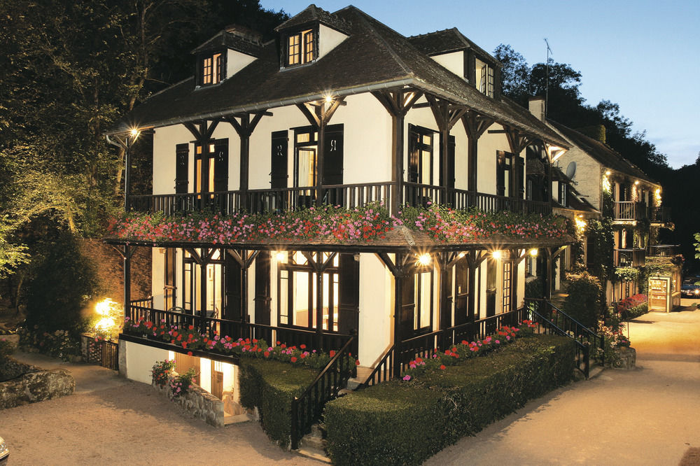 Le Moulin Des Ruats Hotel Avallon Bagian luar foto